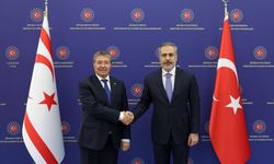 Başbakan Ünal Üstel Türkiye Cumhuriyeti Dışişleri Bakanı Hakan Fidan’la biraraya geldi