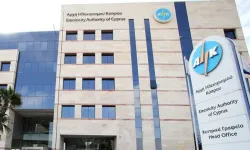 Güney Kıbrıs’ta elektrik krizi: Zam tartışmaları ve siyasi müdahaleler tepki çekiyor