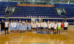 Basketbolcularımız, dostluk maçı yaptı