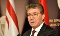 Başbakan Üstel: Uzman askerlerin önünü açıyoruz