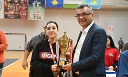 Kyrenia Cup’ta kadın ve erkeklerde şampiyon Özbekistan