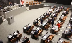 “KKTC Pasaport (Değişiklik) Yasa Tasarısı” ile “Oteller (Değişiklik) Yasa Tasarısı” oy çokluğuyla kabul edildi