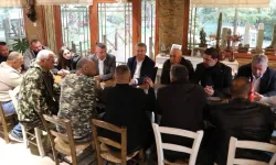 Üstel: Bizleri korumak için gelen F-16’larımıza ‘hoş geldiniz’ diyemeyenleri de bu halk görüyor