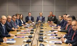 Meclis'te Başbakan Üstel başkanlığında Orta Doğu toplantısı: Tedbirler gözden geçirildi
