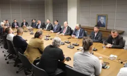 Üstel: HP düzenlemesi yeniden komiteye çekilecek, uzlaşıyla Genel Kurul'a taşınacak