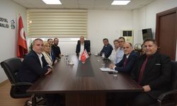 Hasipoğlu, turizm örgütü temsilcileriyle görüştü