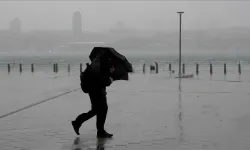 İstanbul için kuvvetli yağış ve fırtına uyarısı