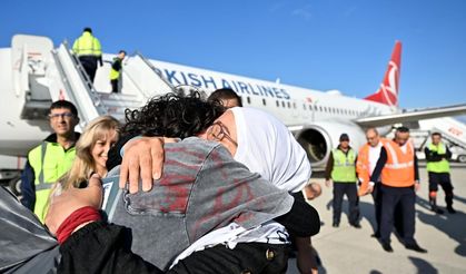 Türkiye, Küresel Sumud Filosu'nun umut yolcularını yalnız bırakmadı