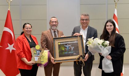 Erhürman: Halk dansları aracılığıyla Kıbrıs kültürü ve ülke tanıtımına katkı yapılıyor