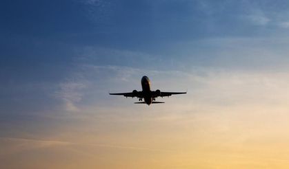 İsrail’e gitmek için Larnaka’dan kalkan uçak Lübnan hava sahasına girdi