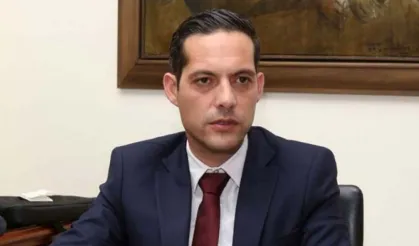 Rum Hükümet Sözcüsü: Erhürman'a müzakerelerin yeniden başlaması için yöntem önerisi sunacağız