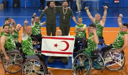 Vakıflar Tekerlekli Sandalye Basketbol Takımı zorlu deplasmandan galibiyetle döndü