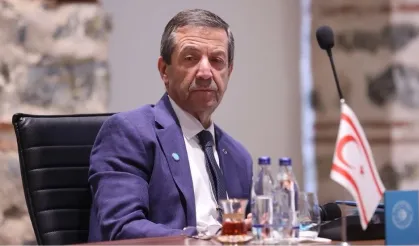 Ertuğruloğlu: Bayraklarımıza yapılan her saldırı, doğrudan millete yapılmış sayılmaktadır