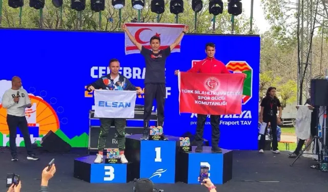 Hakan Tazegül “Runtalya Yarı Maraton” birincisi