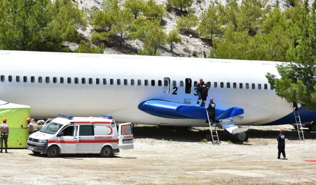 Şehit Teğmen Caner Gönyeli-2025 Arama Kurtarma Davet Tatbikatı’nın kara safhası icra edildi