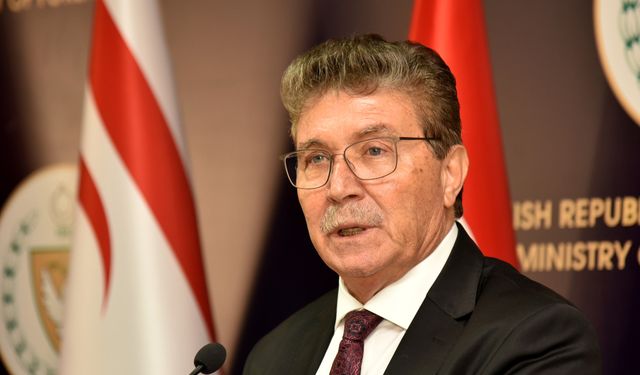 Başbakan Üstel: Emeklilerden vergi alınacağı söylemleri doğru değil