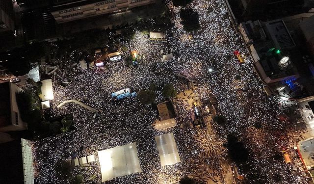 İsrail’de hükümet karşıtı grev ve protestolara 1 milyondan fazla kişi katıldı