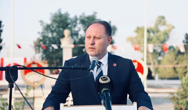 Öztürkler’den Dimitriu’ya yanıt: Görmek isterse buyursun gelsin, kahvemizi içsin