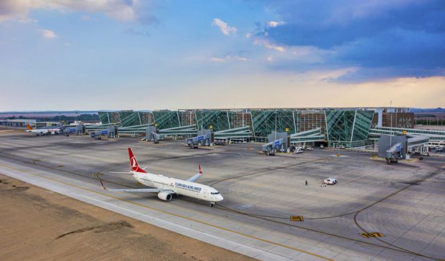 Ercan Havalimanı 8 ayda 3 milyon 656 bin yolcu ağırladı
