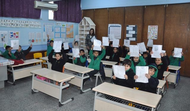 Okullarda karne heyecanı