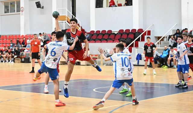 Kyrenia Cup’da 2. gün geride kaldı