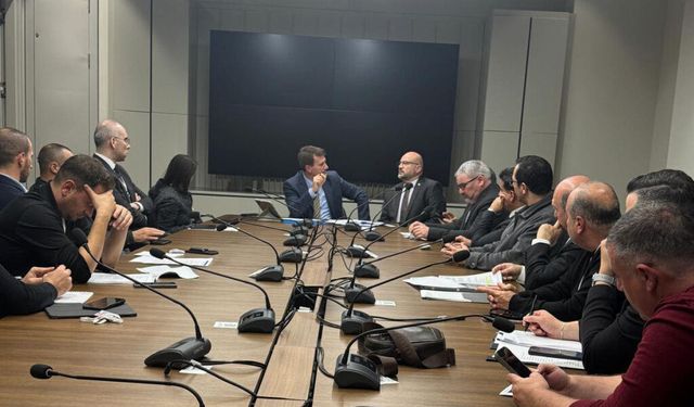 Arıklı: Türk Telekom, fiberde ek protokol için Kıbrıs’ta