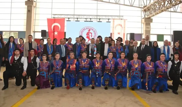 Karadeniz rüzgârı: Hamsi Festivali’ne yoğun ilgi