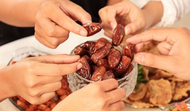 Ramazan başladı: İlk iftar saat 17.41’de