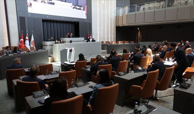 İlk, orta ve mesleki teknikle ilgili dairlerin yasa tasarıları Meclis’te onaylandı