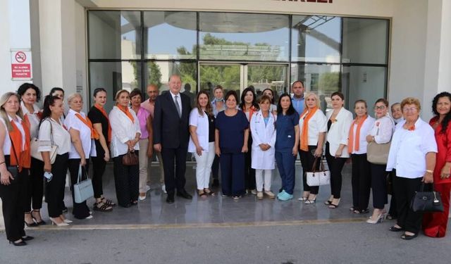 Zerrin Üstel’den çocuklara anlamlı ziyaret