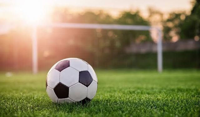 Cumhuriyet Meclisi ile TBMM futbol takımları dostluk maçında buluşuyor