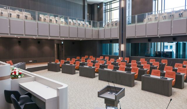 Meclis'te nisap sağlanamadı, oturuma 15 dakika ara verildi