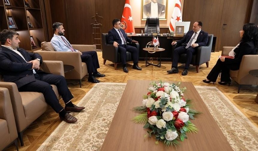 Öztürkler: Ülkeye karşı kurulan her masayı Türkiye ile birlikte yıkacak iradeye sahibiz