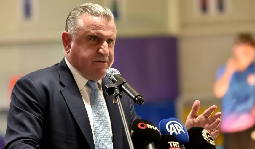 Osman Aşkın Bak: Ülkeyi sporla tanıtacağız, KKTC’yi hep beraber büyütmeye devam edeceğiz