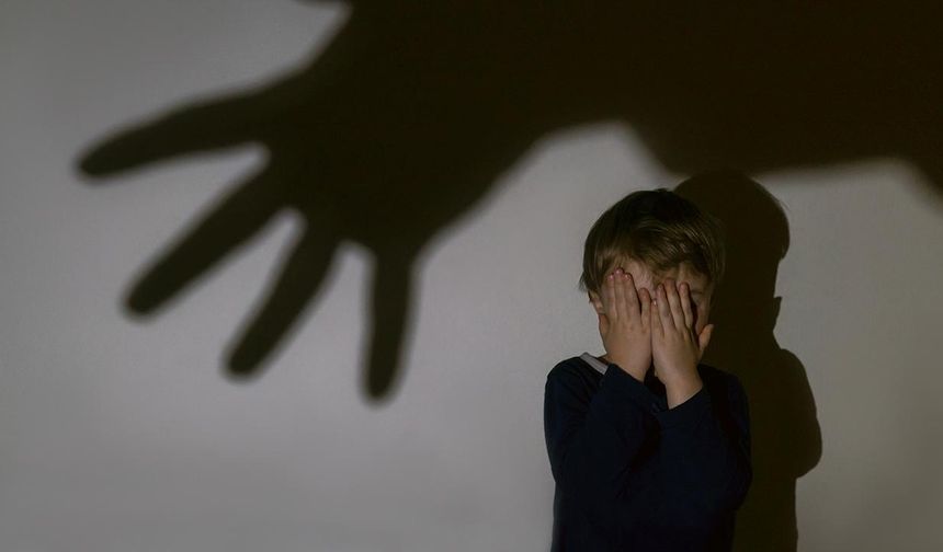 İngiltere’de sosyal hizmetlerin bakımındaki 2 bin 400’den fazla çocuk kayboldu