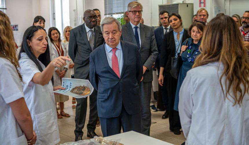 KŞK, Guterres’in Antropoloji Laboratuvarı’nı ziyaretini memnuniyetle karşıladı