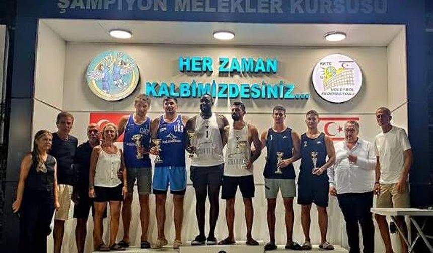 Plaj Voleybol Ligi’ne Umut-Douglas damgası”