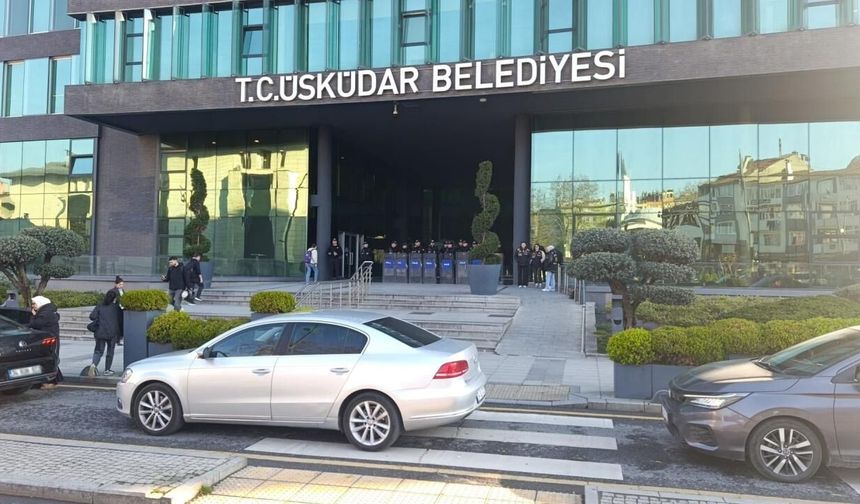 Üsküdar Belediye Başkanı ve 5 kişi gözaltında