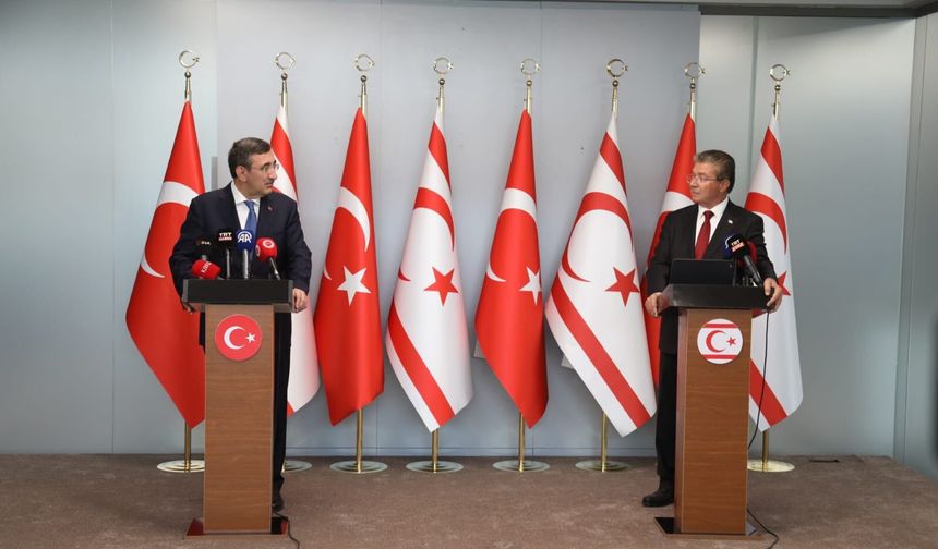 Ünal Üstel: Söz veriyoruz, yapıyoruz; Türkiye ile omuz omuzayız