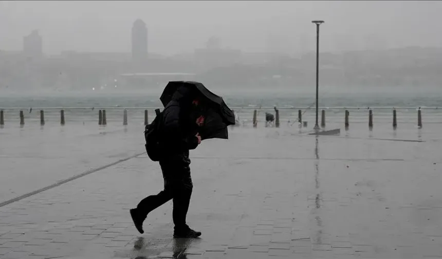 İstanbul için kuvvetli yağış ve fırtına uyarısı